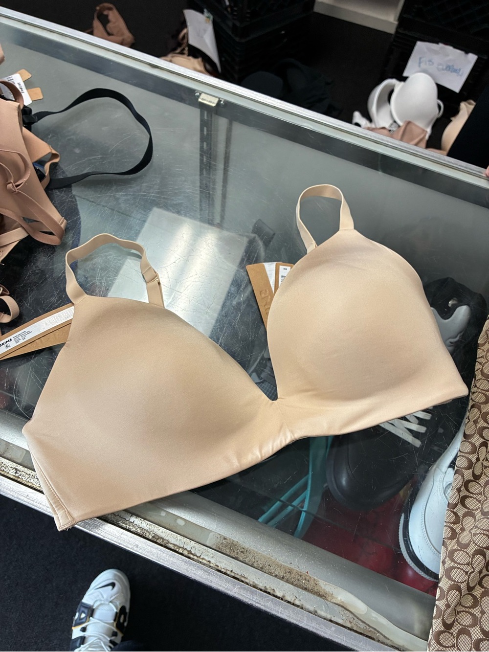 Women’s Skims Wireless Form T Shirt Bra Sand New SZ 36D NWT